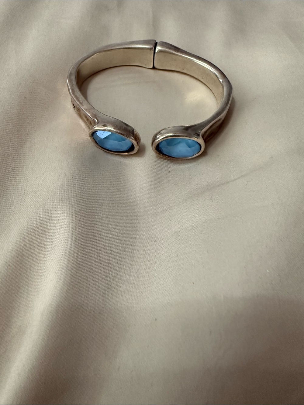 Uno de 50 Orion Sterling Silver Open Cuff Bracelet with blue Swarovski crystal